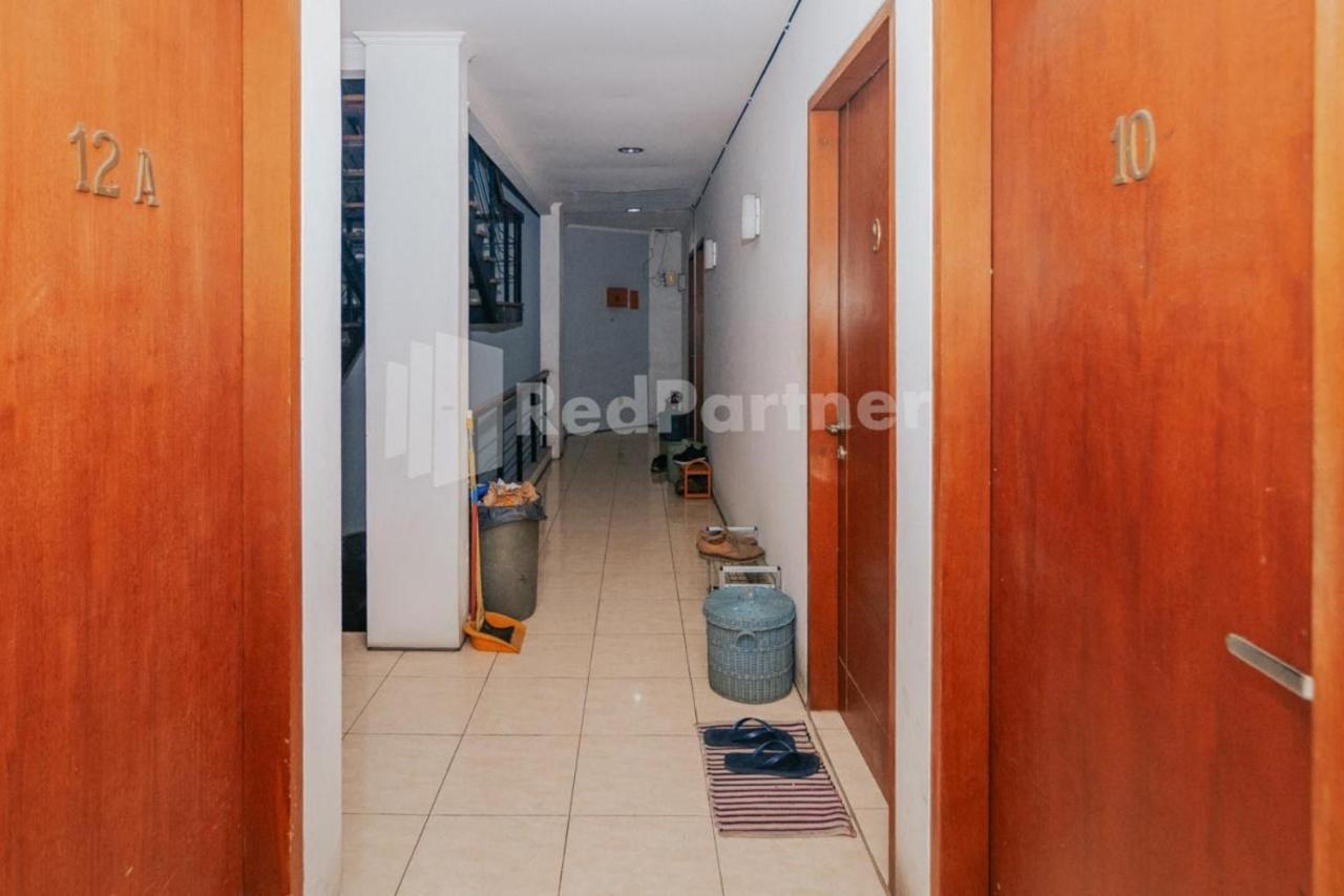 De Lugano Scbd Syariah Mitra Reddoorz 호텔 자카르타 외부 사진